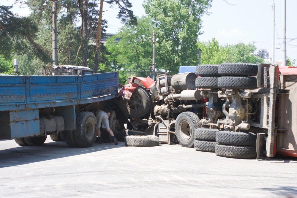 Is It Worth Hiring a Truck Accident Lawyer? | Truck Accident Lawyers