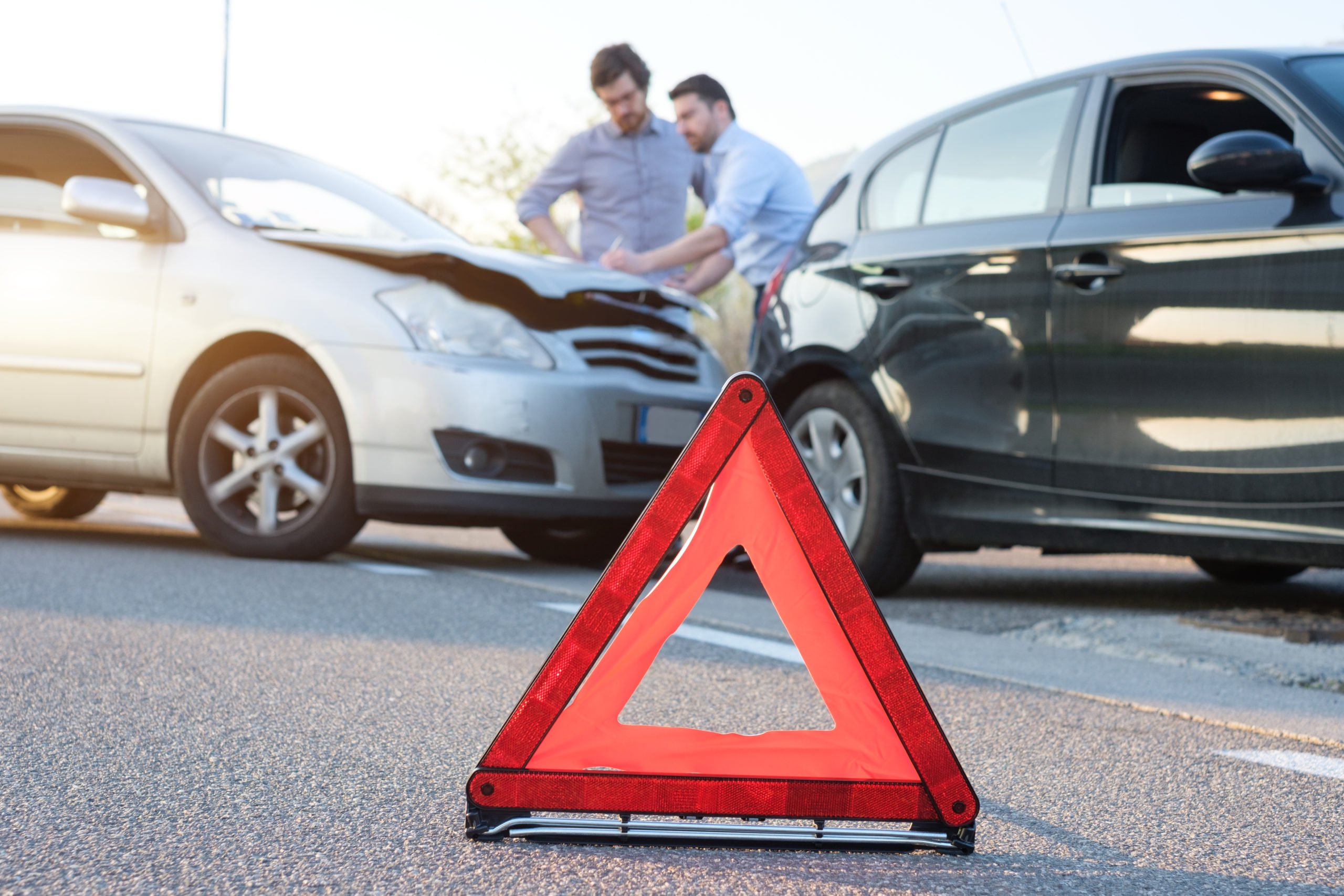 Wrecked Cars - Do Car Dealerships Take Wrecked Cars In Florida?